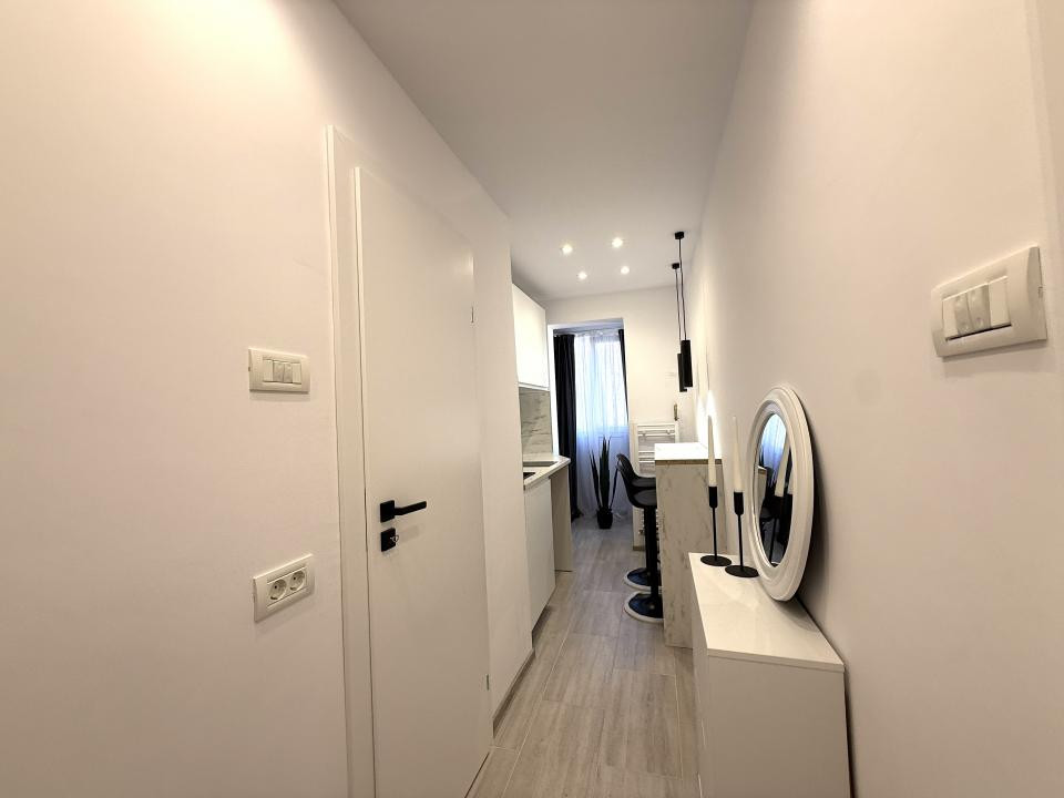 Investitie | Garsoniera 25,5 mp | Renovata complet | Blascovici 19, foxfort.ro