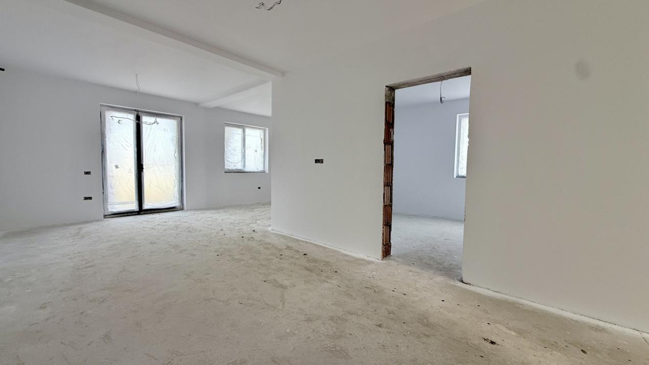 Duplex pe parter 3 camere toate utilitatile Mosnita Noua 4, foxfort.ro
