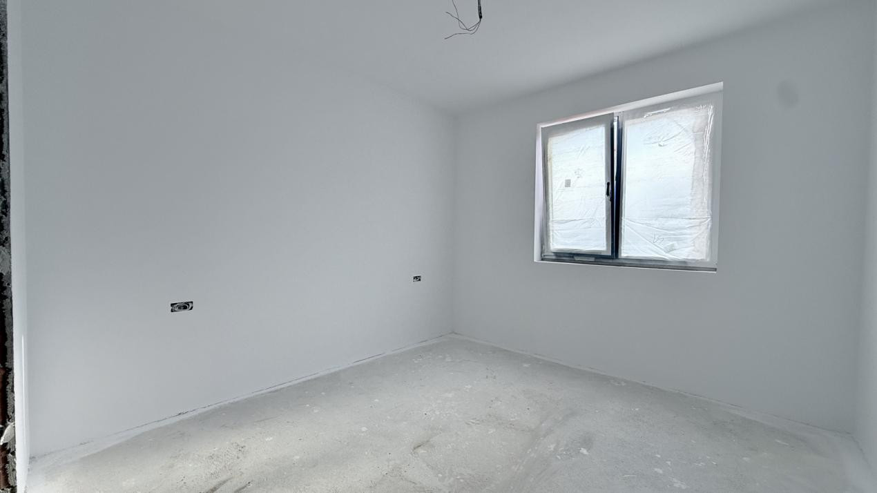 Duplex pe parter 3 camere toate utilitatile Mosnita Noua 7, foxfort.ro