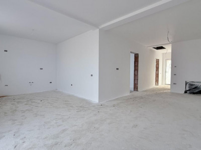 Duplex pe parter 3 camere toate utilitatile Mosnita Noua imagine mica 2, foxfort.ro