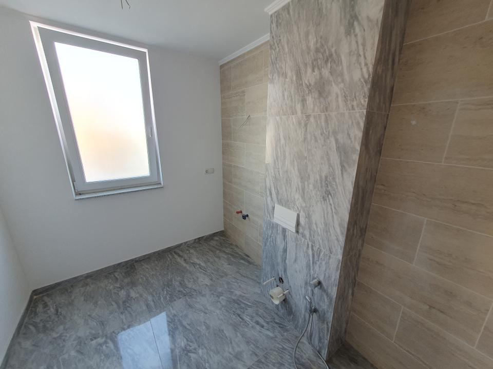 Casa insiruita tip cvadruplex, 119,7 mp utili, teren 402 mp in Mosnita Noua 11, foxfort.ro