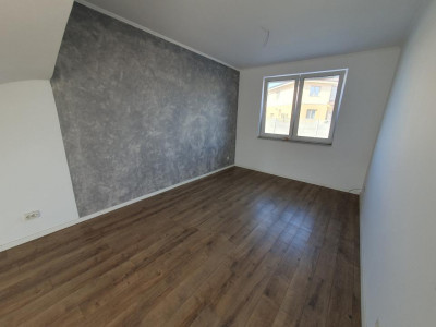 Casa insiruita tip cvadruplex, 119,7 mp utili, teren 402 mp in Mosnita Noua imagine mica 4, foxfort.ro