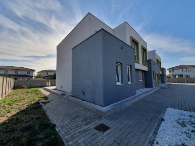 Casa insiruita tip cvadruplex, 119,7 mp utili, teren 402 mp in Mosnita Noua imagine mica 27, foxfort.ro