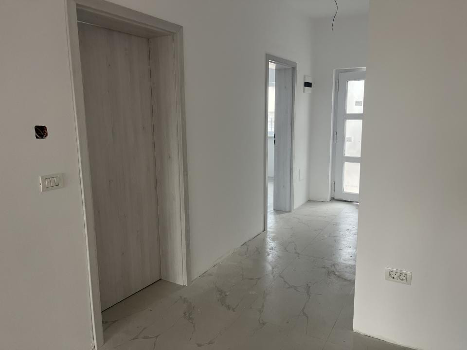 Duplex pe parter cu 3 camere - Mosnita Veche 9, foxfort.ro